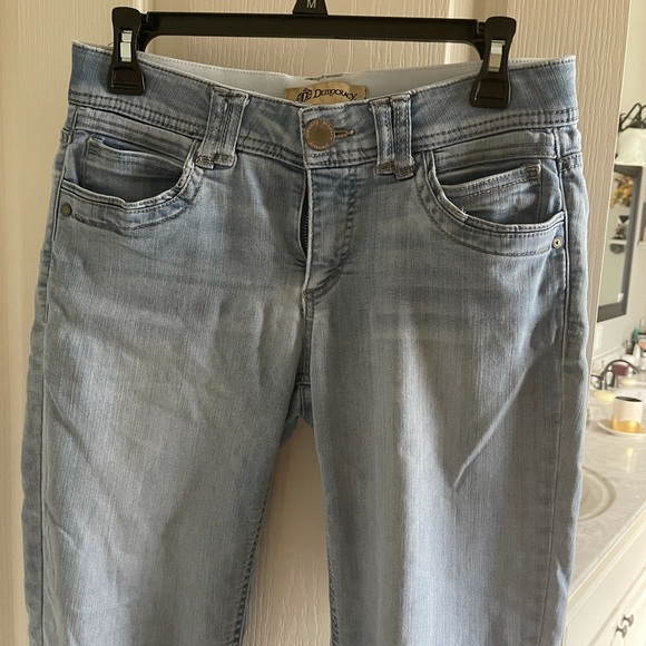 Democracy jeans size 6 Clearance